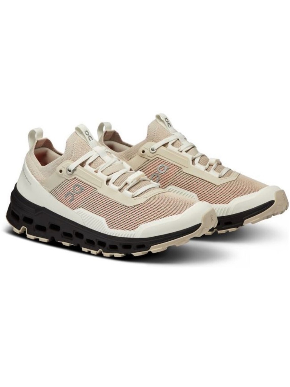 ON Cloudultra 2 woman’s Running Sneakers white